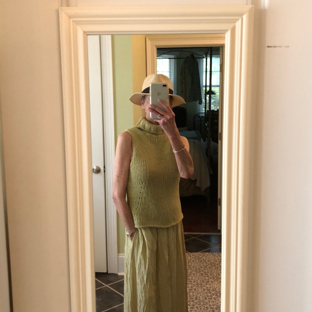 KAREN KANE GOLD KNITTED TOP sz Small